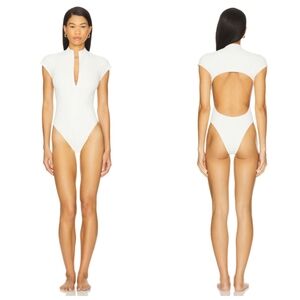 New GIGI C Lilith Surf Zip Ivory One Piece Swimsuit Surf Suit Large NWT